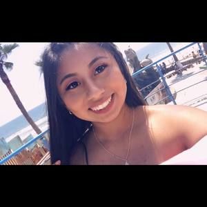 Meet your Posher, Estrella